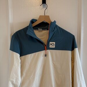 Kari Traa Teal and Cream Lightweight Pullover Jacket